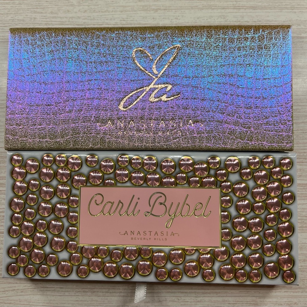 ABH Jackie Aina & Carli Bybel Palettes
